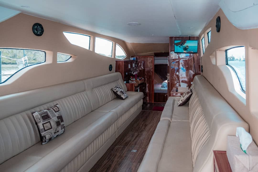 Private YACHT Nusa Penida Dan Lembongan